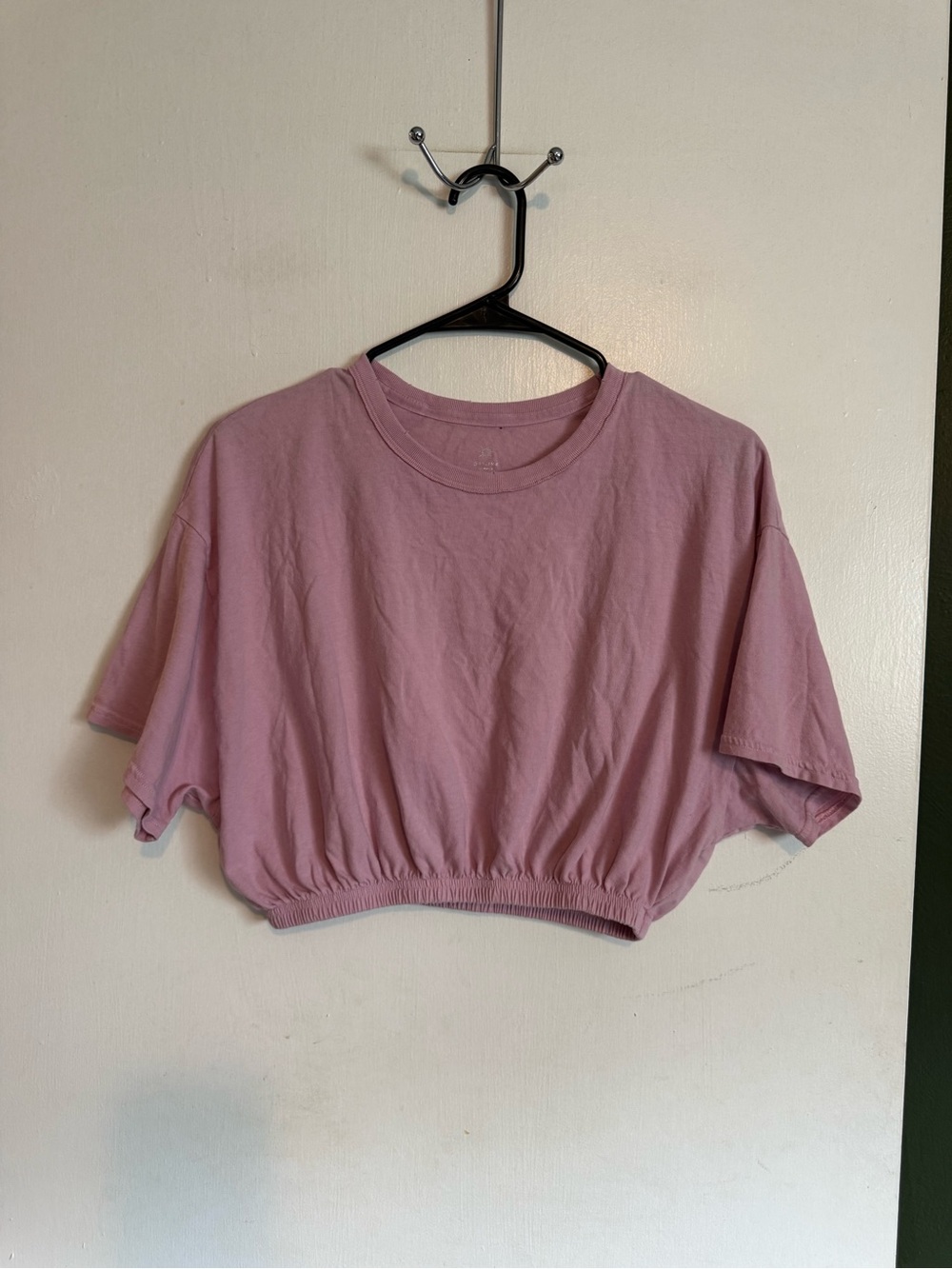 Aerie offline pink cropped elastic band distressed tshirt size XS